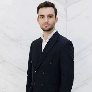 Lucian Ciuntu - Realist Estate Agency SRL