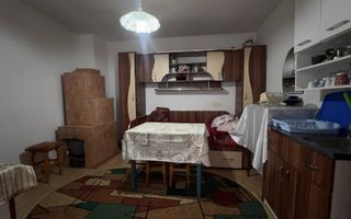 Casa de vanzare in statiunea turistica Tg-Ocna - Poză 11