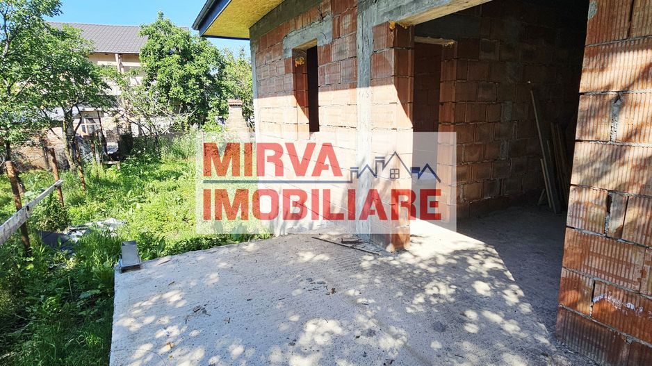 🏡 Casă la roșu cu 4 camere, 122 mp utili, teren 465 mp – Băicoi - Poză 48