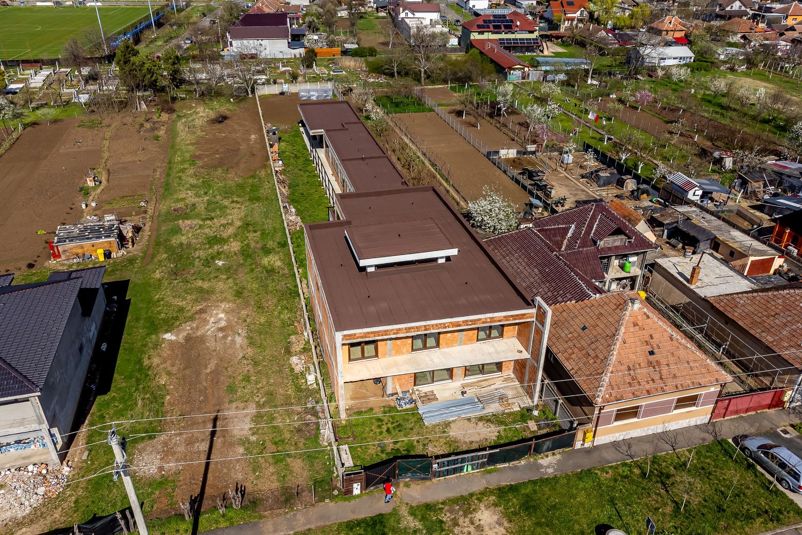 Pret redus Cladire cu potențial multiplu în Sânnicolau Mic Comision 0 - Poză 2
