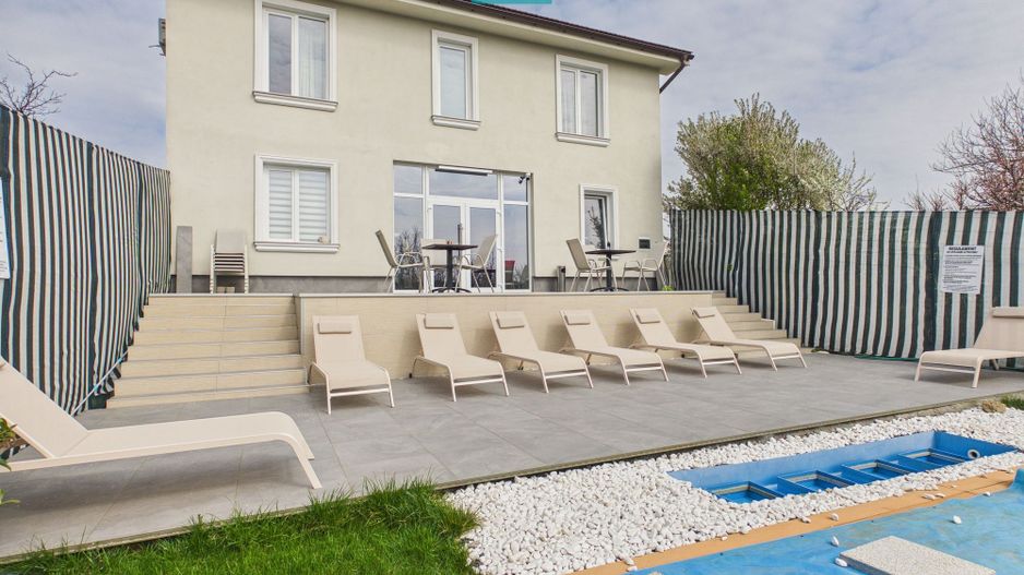 Pensiune - afacere la cheie cu potențial excelent - Poză 3