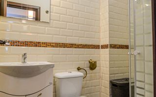 Apartament spatios 3 camere decomandate + 2 locuri de parcare in Baciu - Poză 13