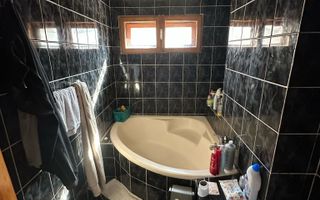 PODU ROS - ETAJUL 1  - 3 CAMERE - MOBILAT SI UTILAT - Poză 6