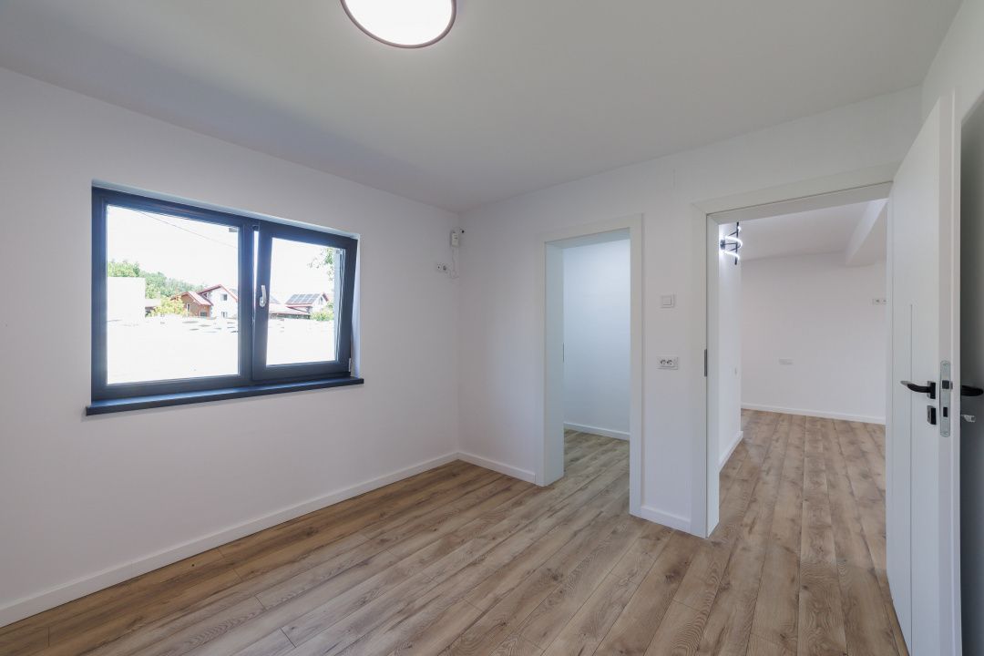 Casa premium la cheie - Mărăcineni – Argeselu ! - Poză 11