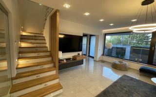 Vila exclusivista || Iancu Nicolae || Prima inchiriere - Poză 1