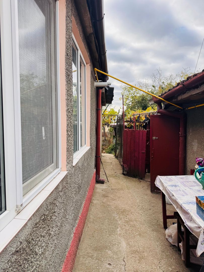 Casa singur in curte zona Dealuri Oradea - Poză 12