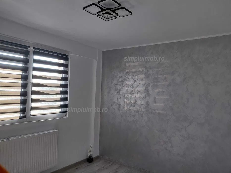 Decomandat renovat 2 camere Vergului Pantelimon - Poză 3