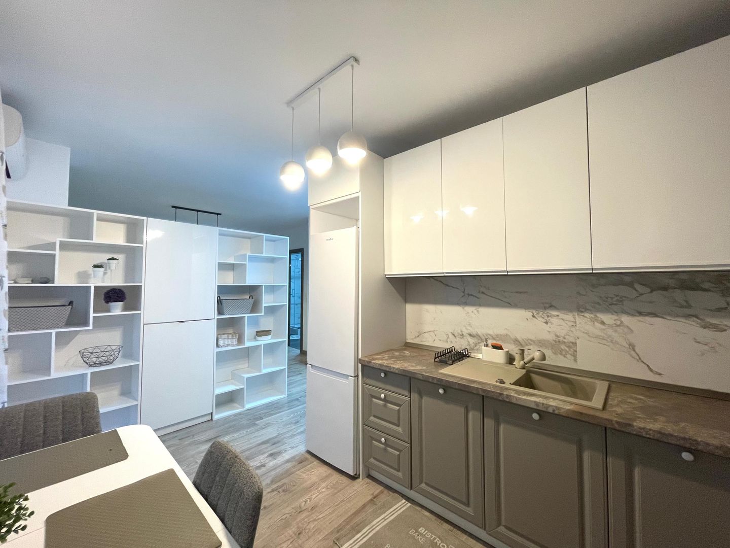 Apartament nou - 2 camere- complet mobilat si utilat - superpozitie - Poză 4