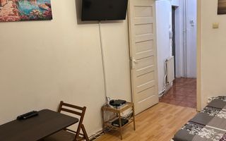 Garsoniera de inchiriat in zona Universitate, ultracentral, cu centrala proprie - Poză 9