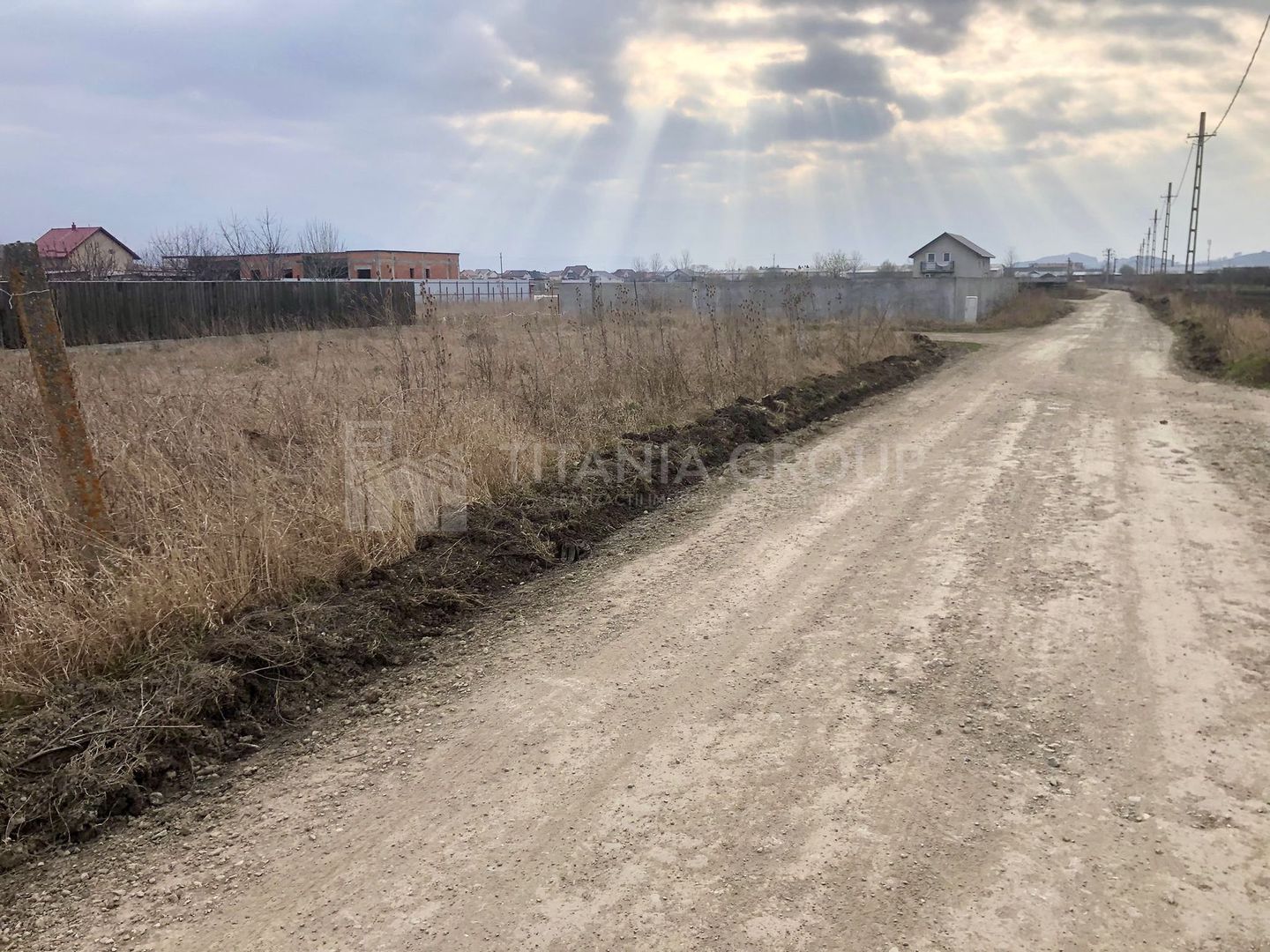 Teren intravilan, zona de case, COMISION 0 - Harman, Brasov - Poză 5