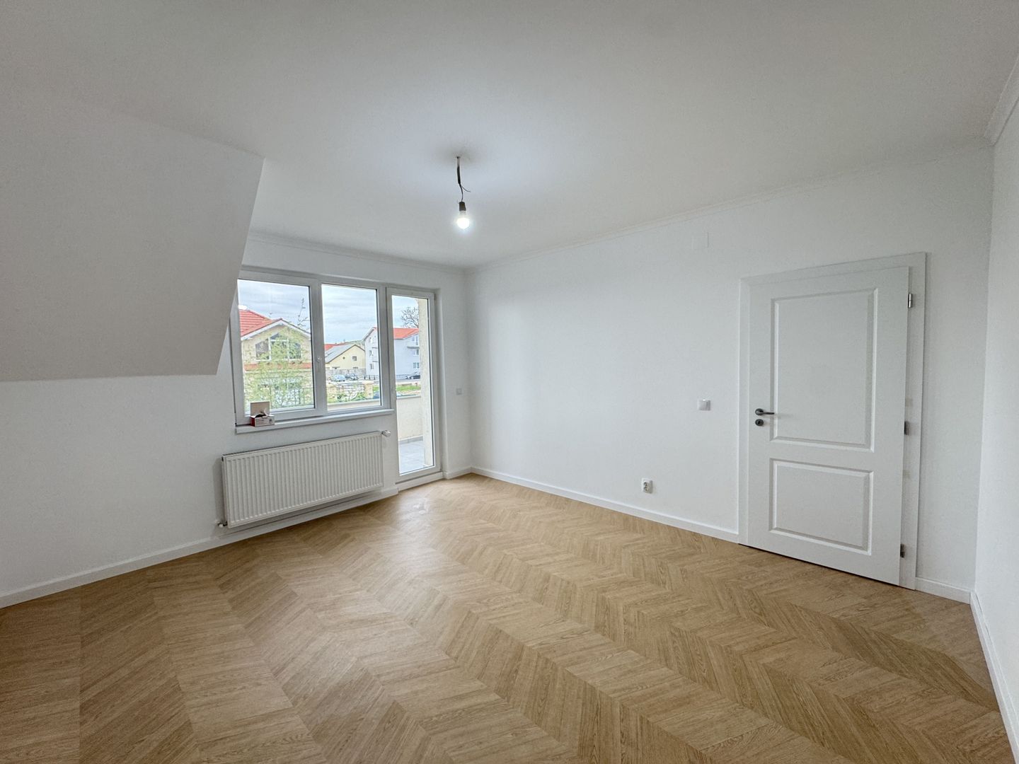 Apartament nr.18 cu 2 camere, boxa si parcare incluse in pret - Poză 5