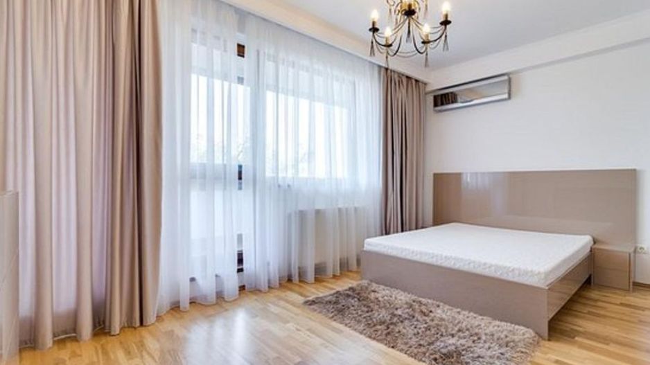 Inchiriere apartament 4 camere | Sisesti | Parcare subterana - Poză 5