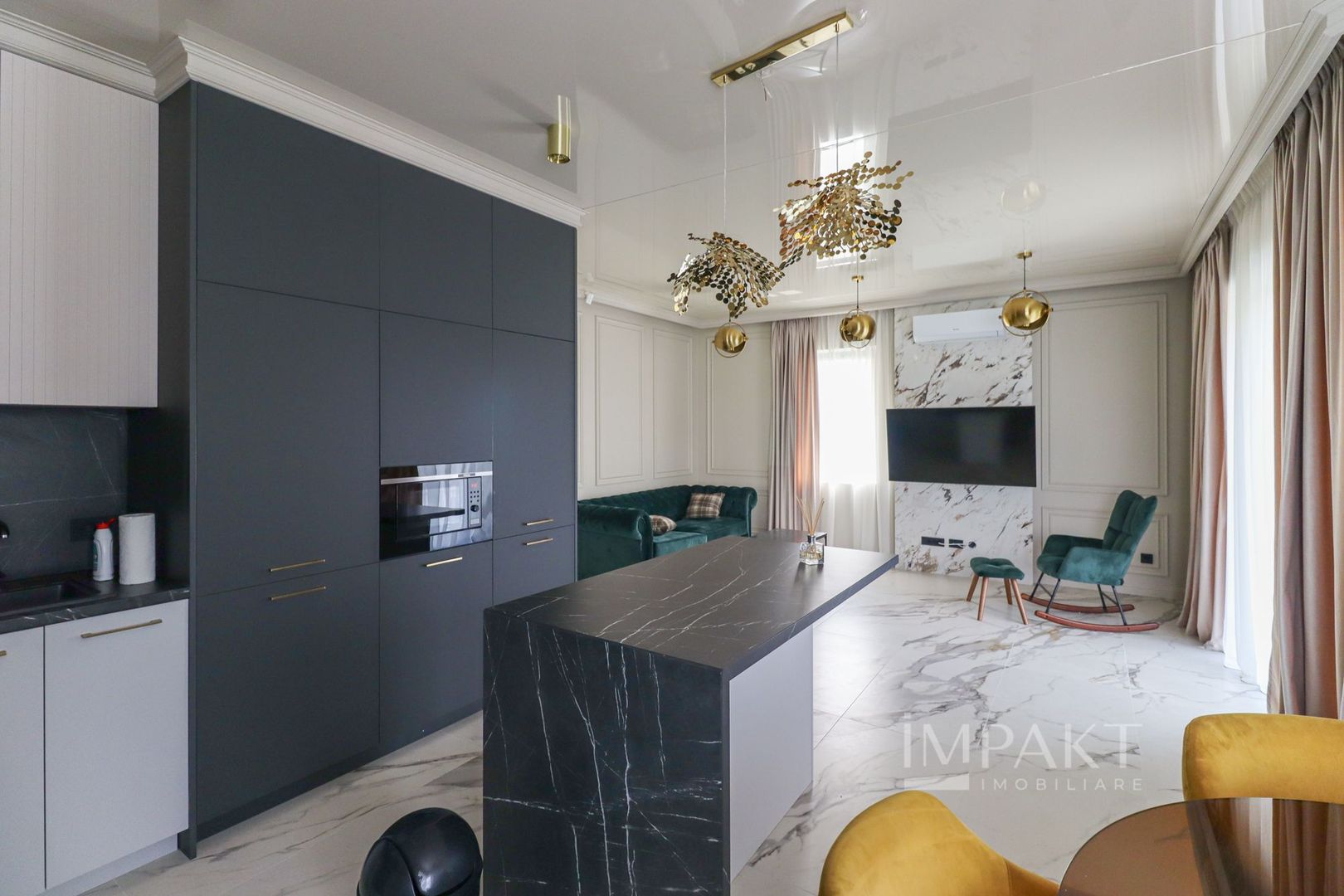 Oportunitate investitie! Vanzare casa cu 3 apartamente in Europa! - Poză 12