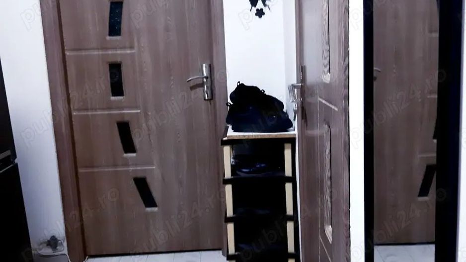 De vanzare apartament 4 camere stradal, zona Alexandriei-Antiaeriana - Poză 8