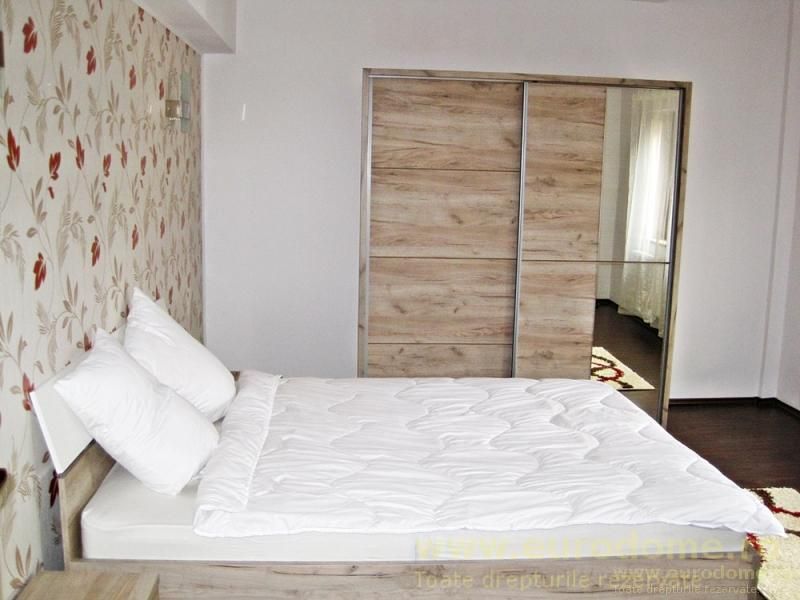 Centru, apartament cu 3 camere, 92mp utili, mobilat si utilat 170000 euro - Poză 8