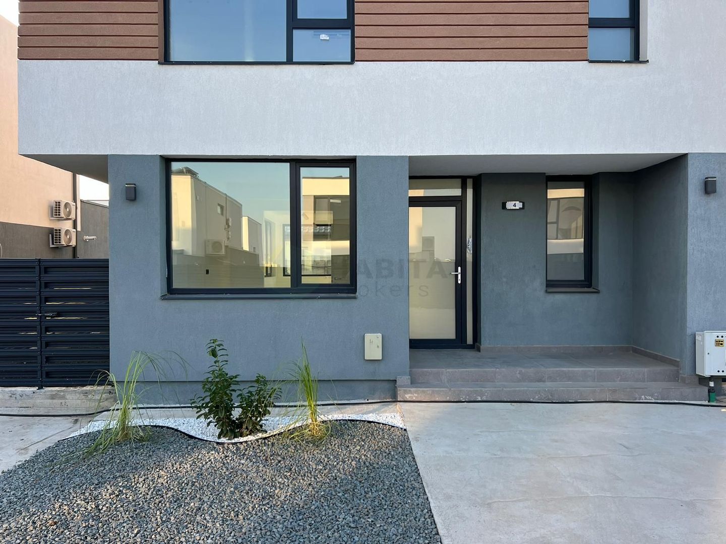 Vilă individuală P+1 cu rooftop 60 mp | 4 camere | 300 mp teren | 0% comision - Poză 1