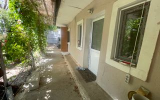 Casa de inchiriat, Micro 17  - curte spatioasa, loc de parcare - Poză 1