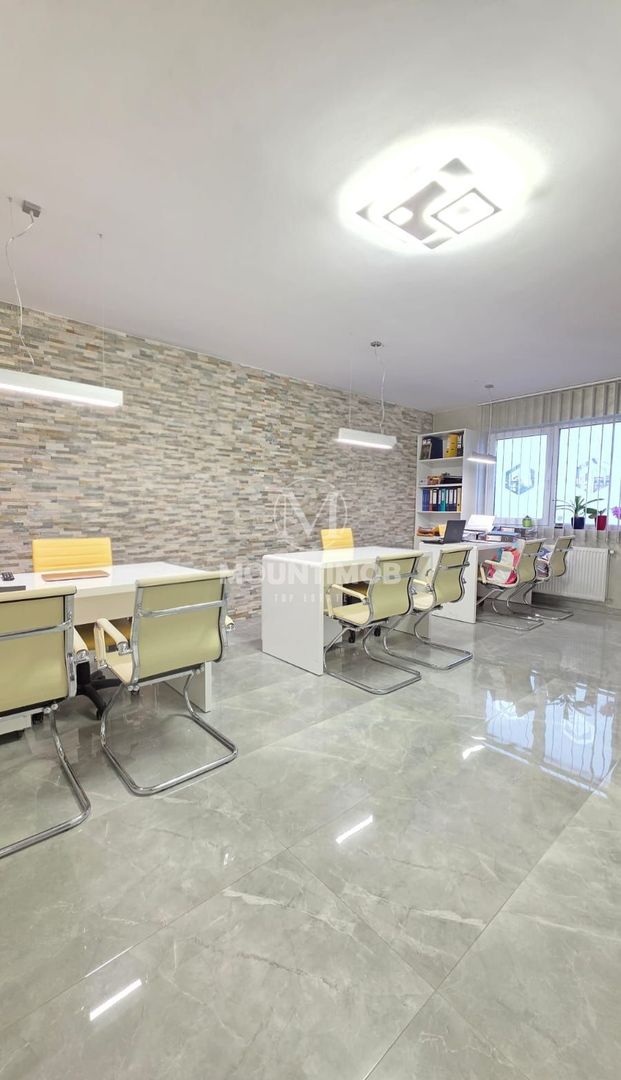 Birou Utilat si Mobilat, loc de parcare, Tractorul/Brasov - Poză 4