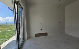 Casa pe parter, cu priveliste panoramica partial finisata - Poză 7