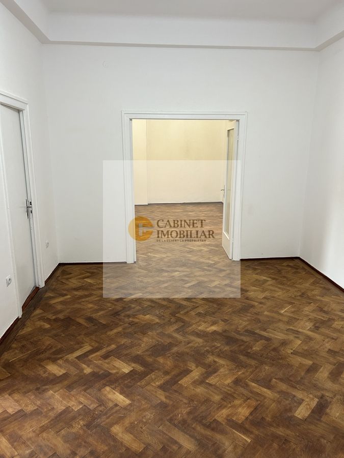 Bd Mihail Kogalniceanu - Facultatea de Drept | 3 camere  | Parter - Poză 4