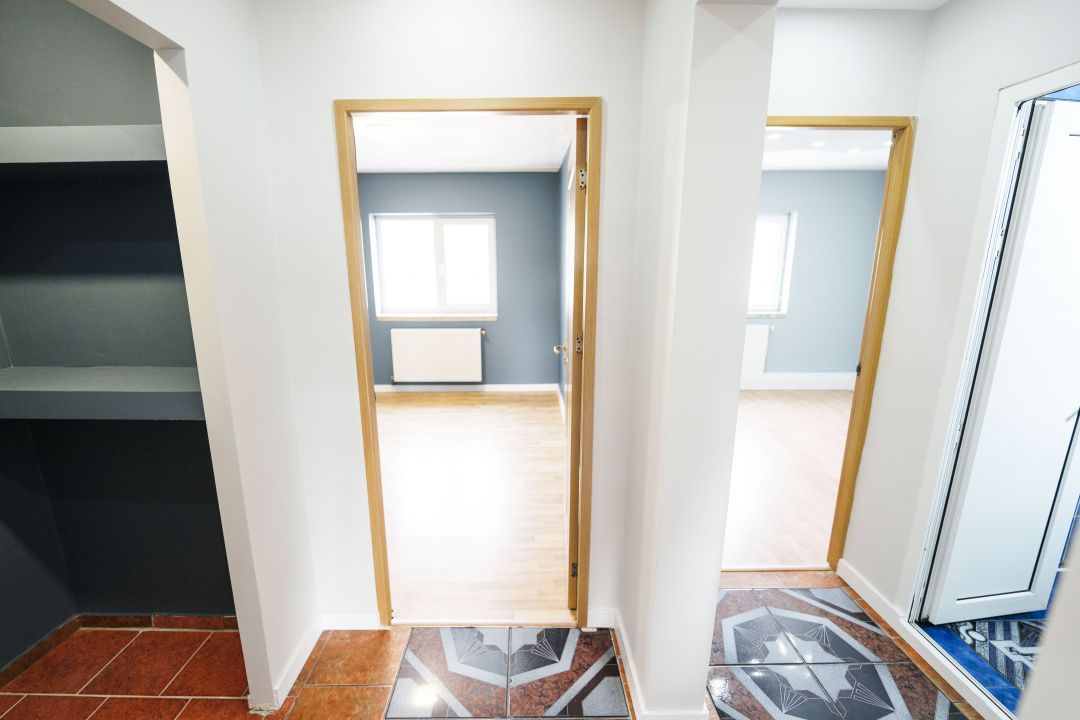 Apartament 4 camere renovat, bilateral, CT, Craiovita Noua - zona Kaufland - Poză 16