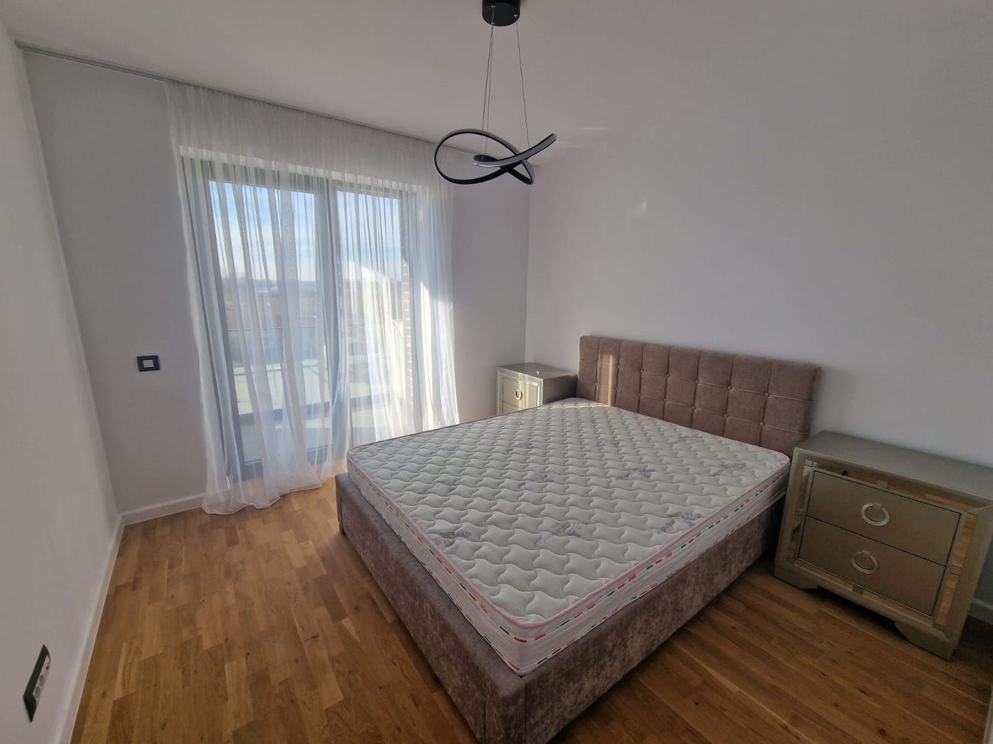 Inchiriere  Apartament 3 camere Petrom City/Straulesti - Poză 5