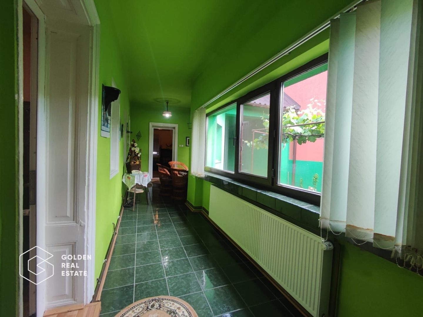 Casa din caramida in centrul Lipovei, 880 teren - Poză 5