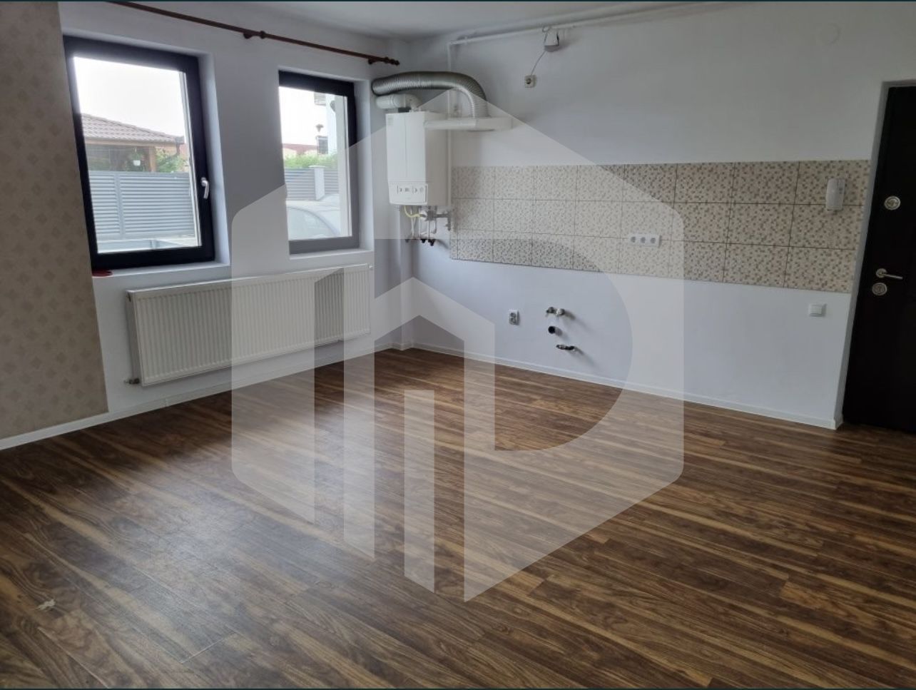 Apartament 3 camere+ gradina 94 mp/ Selimbar.Parcare inclusa - Poză 2