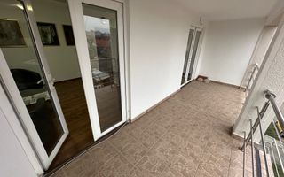 Cladire pretabila spațiu birouri/ clinica - Poză 21