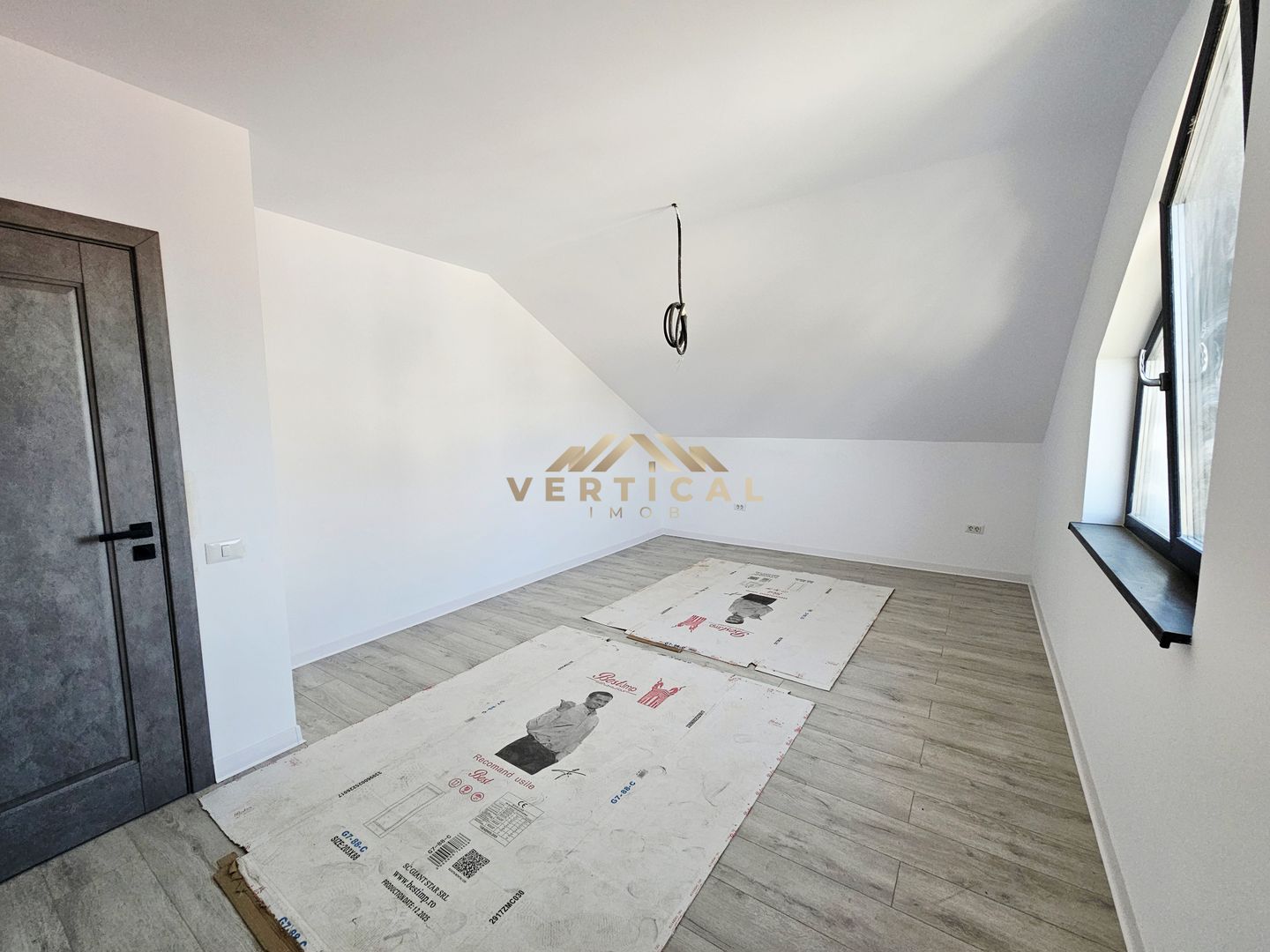 Casa P+M | 4 camere | comuna Berceni - Poză 15