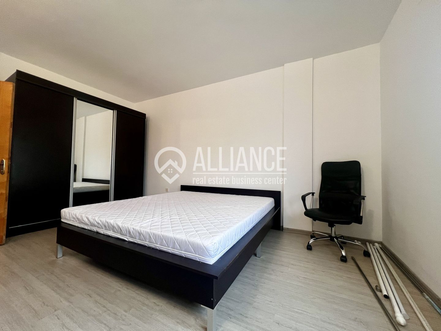 Palazu Mare (cod 05) - Casa 5 camere cu curte, renovata complet - Poză 23