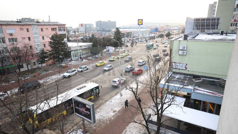 Apartament 2 camere, Podu Roș-Blv Socola-380 euro - Poză 8