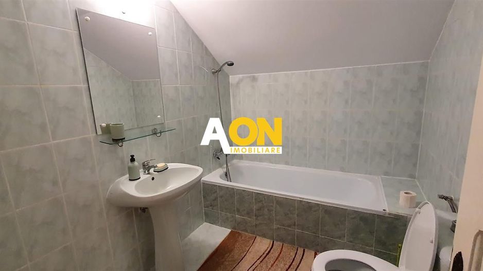 1/2 Duplex 4 camere cu garaj 462 mp teren la asfalt zona Centru - Poză 19
