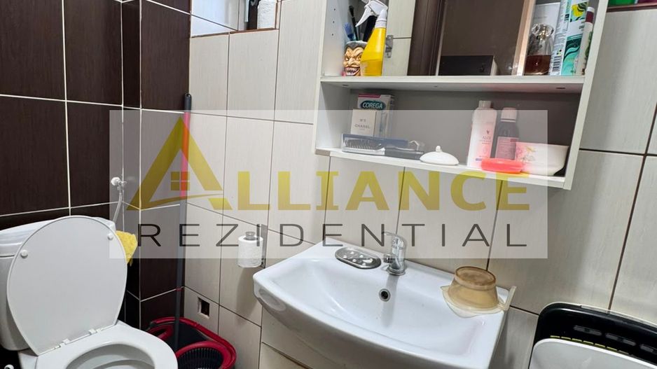 Vila individuala 7 camere - 3 bai { Strada Orizontului } - Poză 21