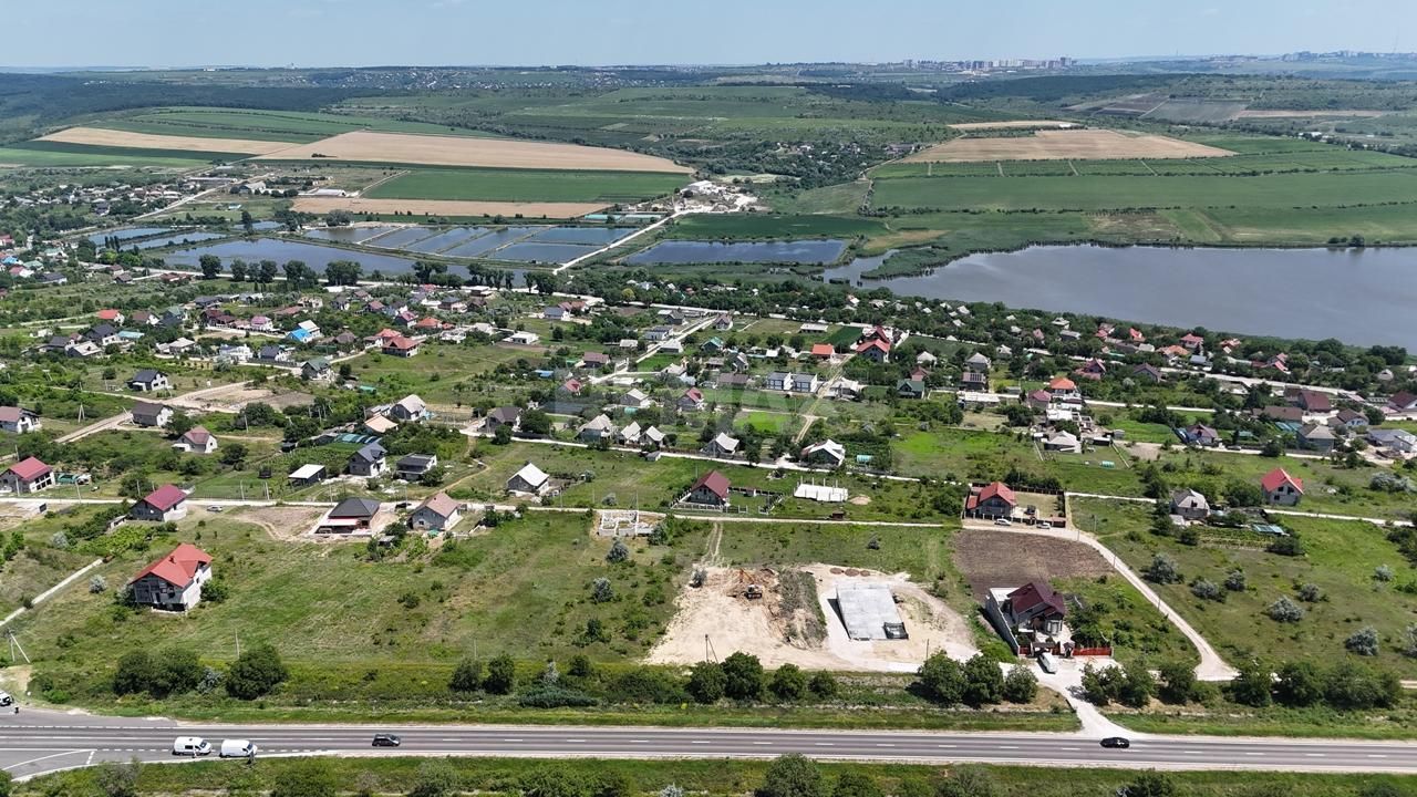 40 Ari Prima Linie Traseu M1/Spatiu Comercial - Poză 1