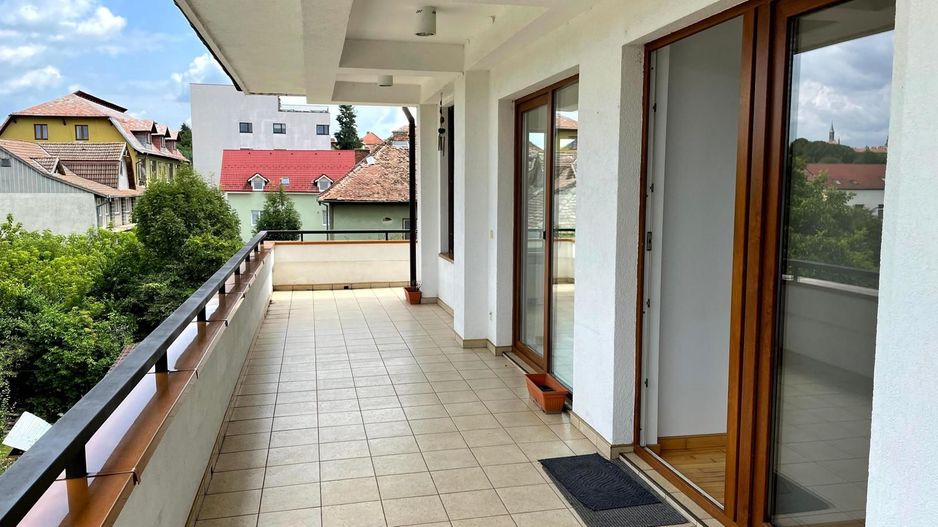 Spatiu de birouri Clasa A -Premium -Central-cu parcare proprie - Poză 5