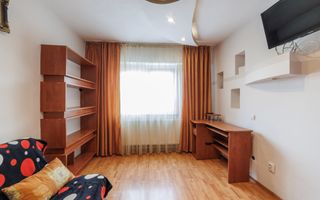 Garsonieră - Găvana III - Etaj 3 - Decomandată - Poză 2