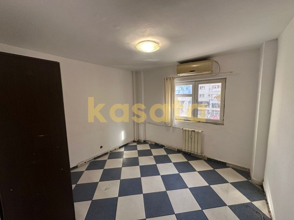 OPORTUNITATE | APARTAMENT 2 CAMERE | CALEA MOSILOR | BLOC 1982 - Poză 2