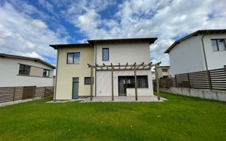 Casă / Vilă cu 4 camere de închiriat - Dezmir - Poză 1