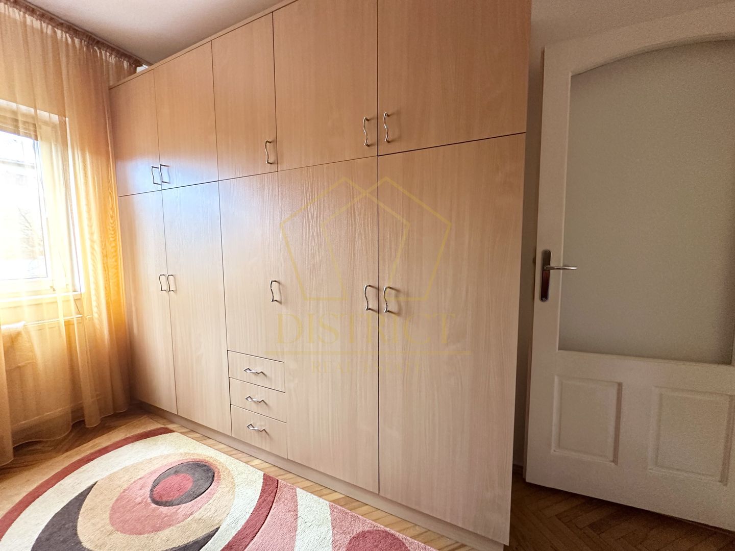 Apartament deosebit cu 3 camere | Soarelui - Poză 9