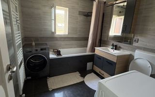 Vând apartament 3 camere, Florești – zona Terra. - Poză 6