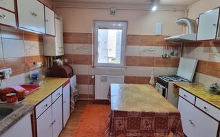 Apartament in zona Modern - Poză 8