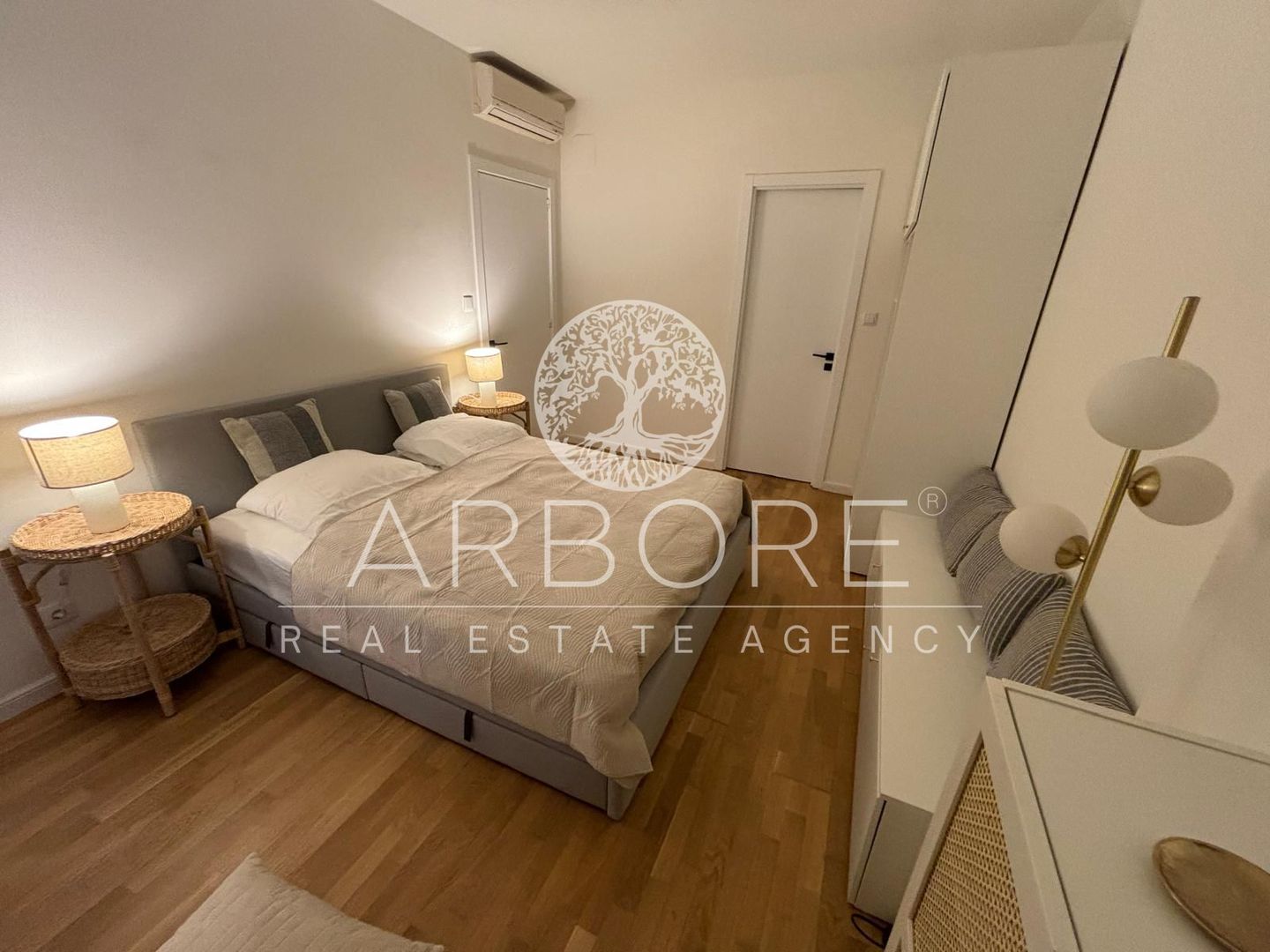 Apartament 3 Camere, Terasă și Grădină Privată, lângă Pădurea Băneasa - Poză 3