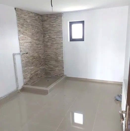 Casa cu 5 camere | Spatii generoase | Buftea - Poză 3