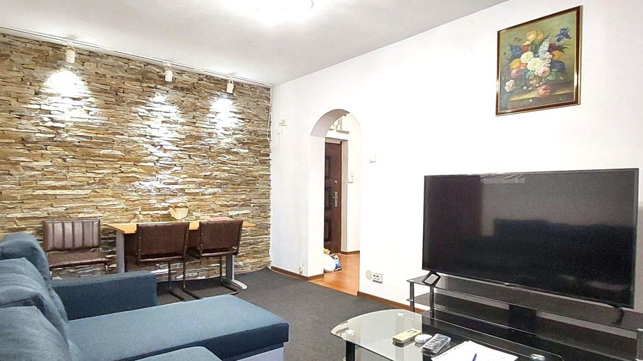 🚇 Închiriez Apartament cu 2 camere, 5 min metrou Titan, etaj 4, complet utilat - Poză 1