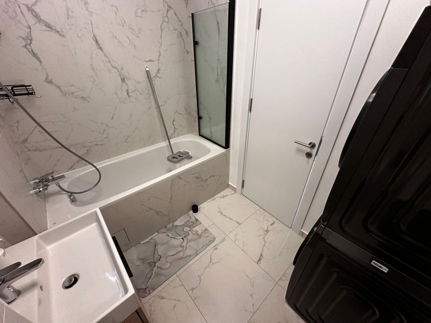 3 Camere Terasa 14mp + Parcare Gran Via Lake View Colentina Plumbuita - Poză 28