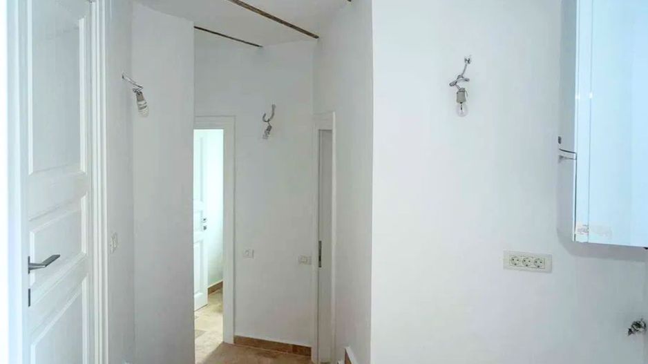 Apartament 5 camere în vilă complet renovat pretabil spațiu birouri - Poză 5