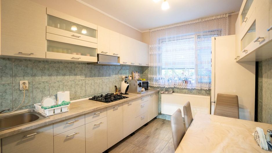 Casa Iosia Barcaului 6 camere - Poză 6