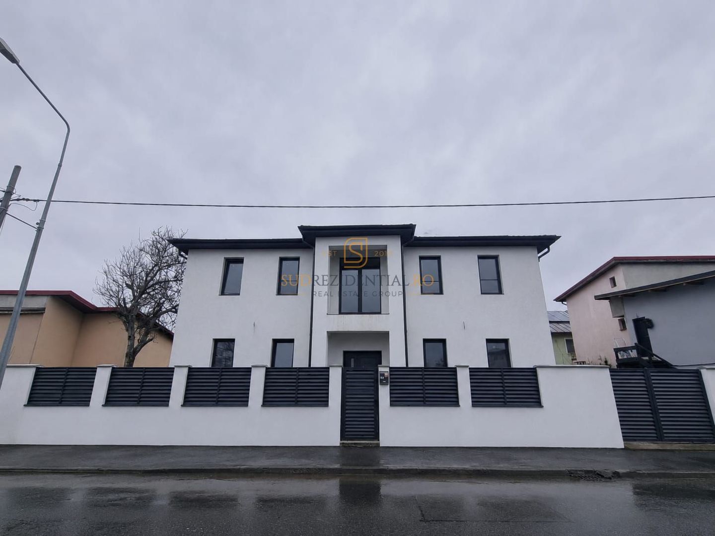 Casă spațioasă de vânzare – Sector 4, Metrou Aparatorii Patriei - Poză 1