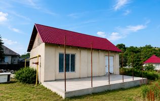 Clădire Comercială de Vânzare – 80 m² | Botnărești Vechi, r-nul Anenii Noi | Prima Linie